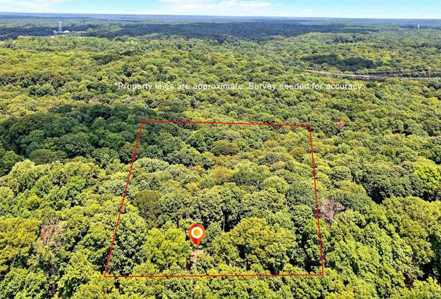 469 E Fawn Ridge Trail, Bloomington, IN 47408