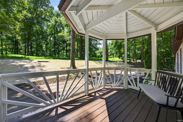 469 E Fawn Ridge Trail, Bloomington, IN 47408