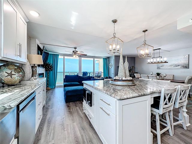 14146 GULF BOULEVARD 3A, Madeira Beach, FL 33708