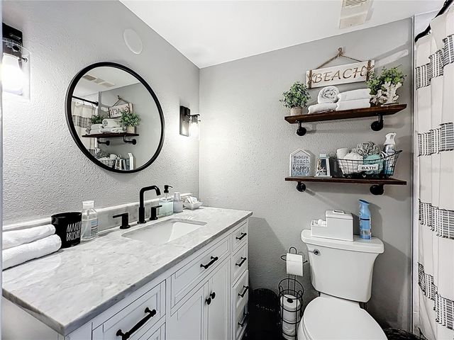14146 GULF BOULEVARD 3A, Madeira Beach, FL 33708