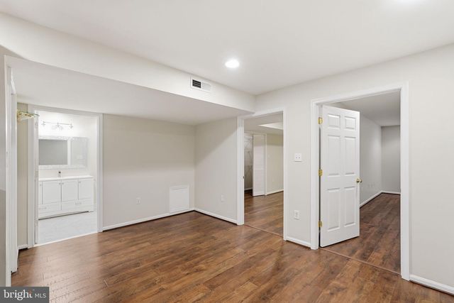 20638 PINEY BRANCH WAY, Sterling, VA 20165