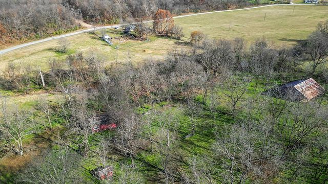 17415 Kinion Lake Road, Lincoln, AR 72744