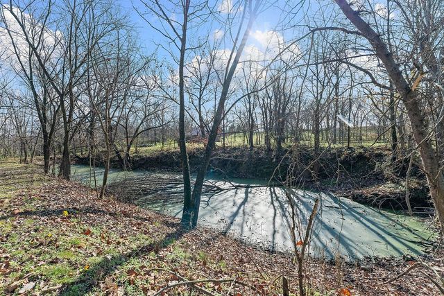 17415 Kinion Lake Road, Lincoln, AR 72744