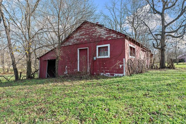 17415 Kinion Lake Road, Lincoln, AR 72744