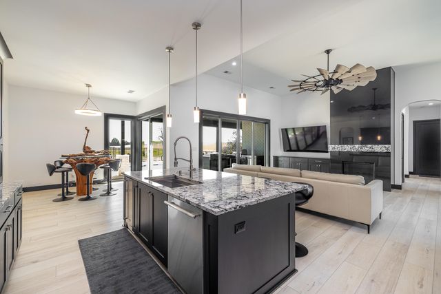 755 Hunter Drive, Lancaster, KY 40444