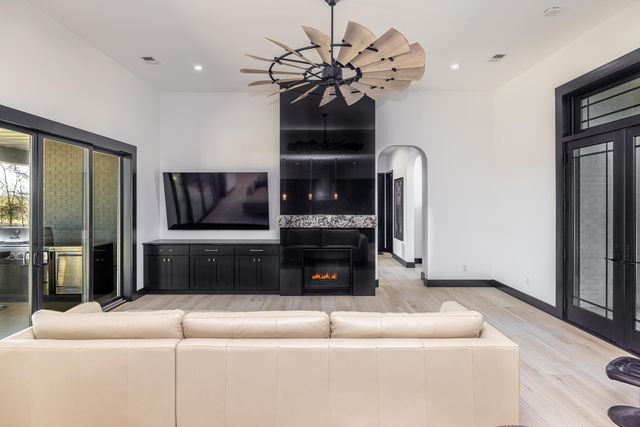 755 Hunter Drive, Lancaster, KY 40444