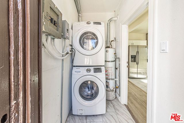 801 N Alexandria Avenue, Los Angeles, CA 90029