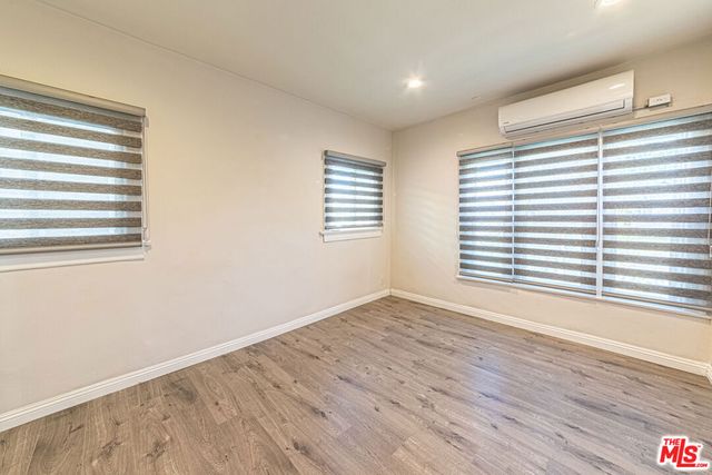 801 N Alexandria Avenue, Los Angeles, CA 90029