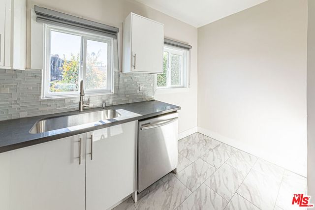 801 N Alexandria Avenue, Los Angeles, CA 90029