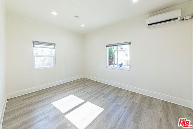 801 N Alexandria Avenue, Los Angeles, CA 90029