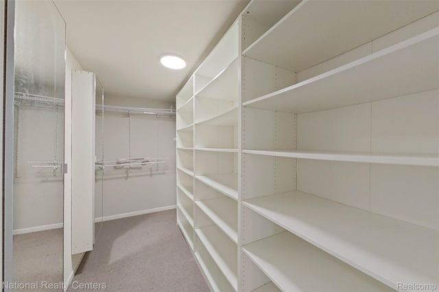 58180 Jonagold Lane, Lyon Charter Township, MI 48165