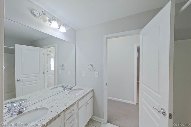 58180 Jonagold Lane, Lyon Charter Township, MI 48165