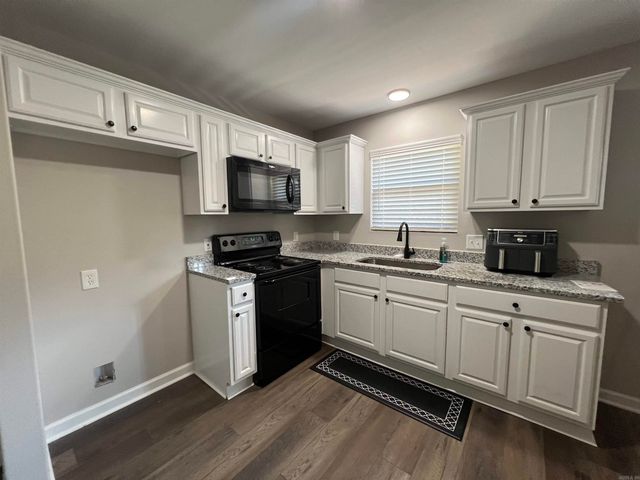 1304 Gray Street, Benton, AR 72015