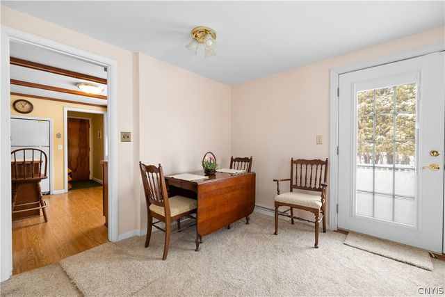 34 Cambridge Road, Whitestown, NY 13492