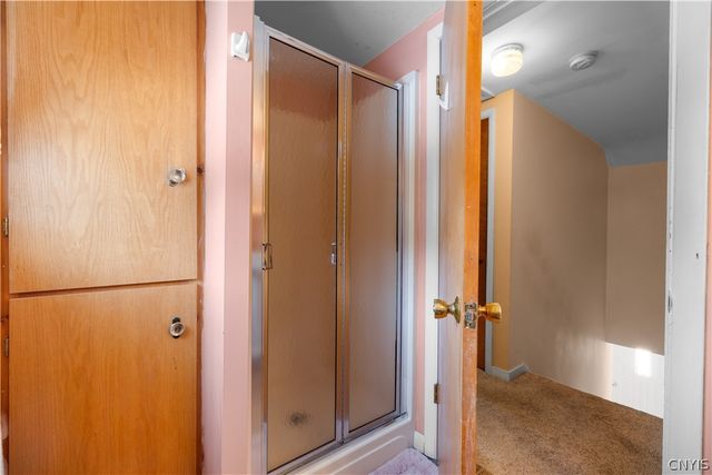 34 Cambridge Road, Whitestown, NY 13492