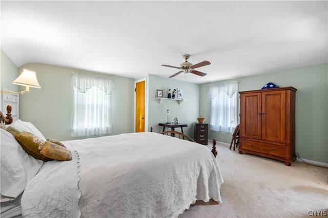 34 Cambridge Road, Whitestown, NY 13492