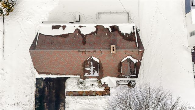 34 Cambridge Road, Whitestown, NY 13492