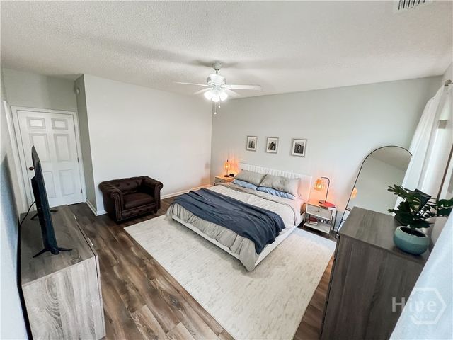 30 Blue Oak Drive, Richmond Hill, GA 31324