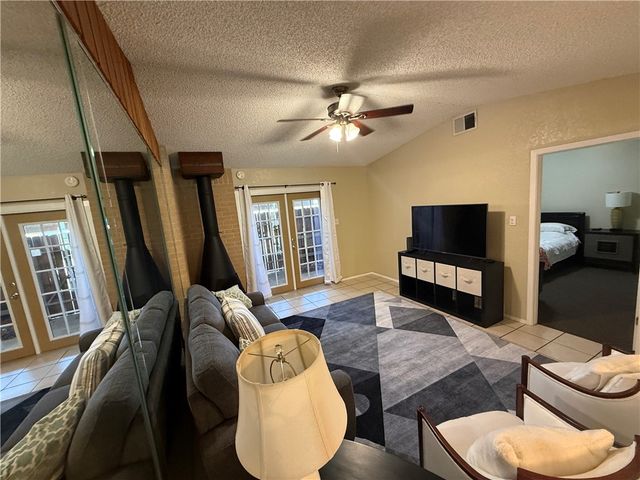 7201 Sparkle Sea Dr, Corpus Christi, TX 78412