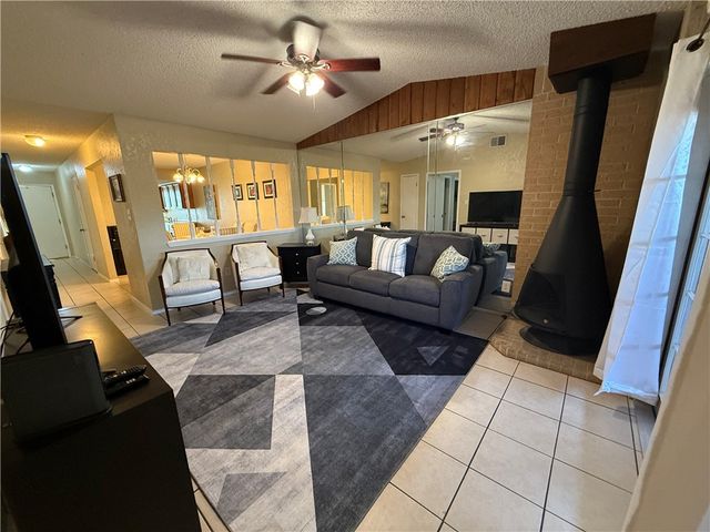 7201 Sparkle Sea Dr, Corpus Christi, TX 78412