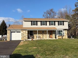 113 FROG HOLLOW RD, Churchville, PA 18966