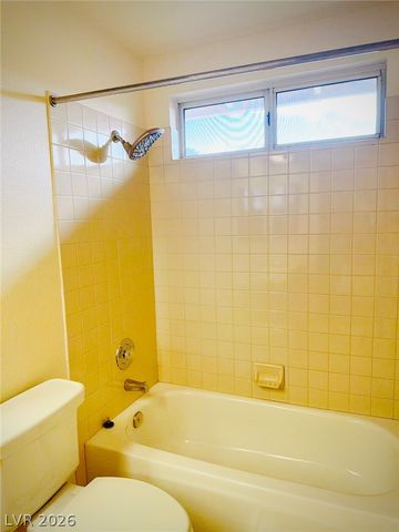 8405 Justine Court, Las Vegas, NV 89128