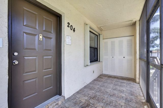 7262 GOLF COLONY Court 204, Lake Worth, FL 33467