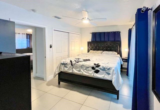 4420 NW 30th Ct, Lauderdale Lakes, FL 33313