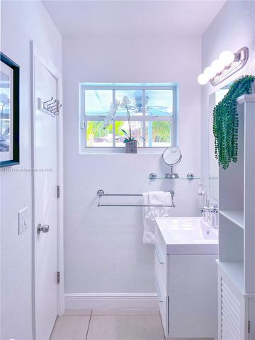 4420 NW 30th Ct, Lauderdale Lakes, FL 33313