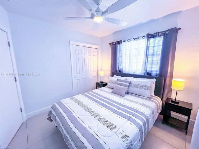 4420 NW 30th Ct, Lauderdale Lakes, FL 33313