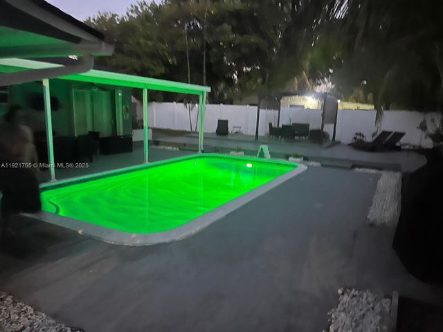 4420 NW 30th Ct, Lauderdale Lakes, FL 33313