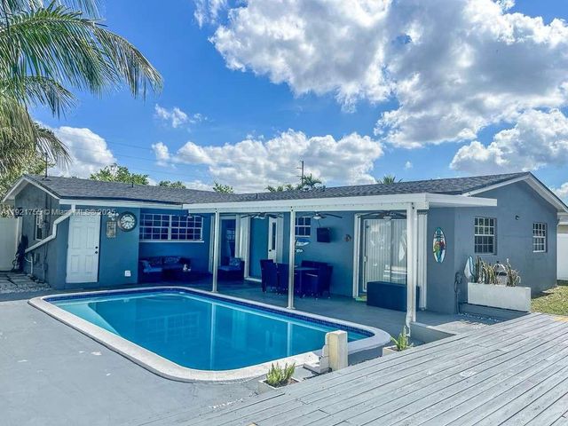 4420 NW 30th Ct, Lauderdale Lakes, FL 33313