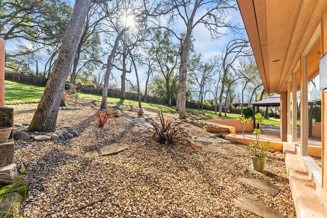 2299 Loch Way, El Dorado Hills, CA 95762