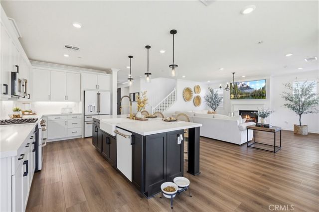 28445 Sunny Ridge Terrace, Castaic, CA 91384