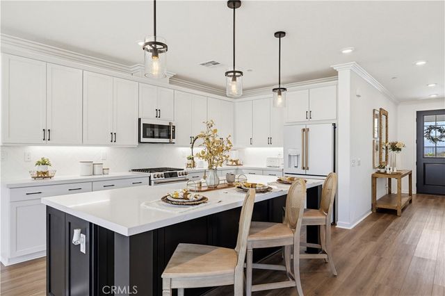 28445 Sunny Ridge Terrace, Castaic, CA 91384