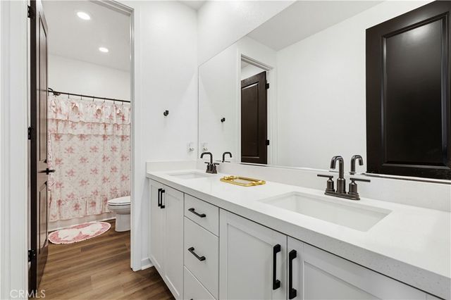 28445 Sunny Ridge Terrace, Castaic, CA 91384