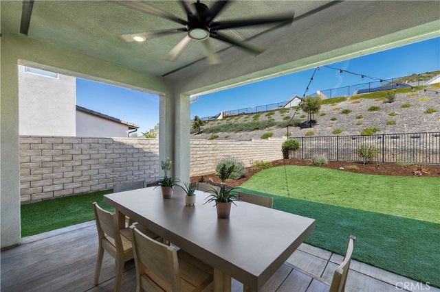28445 Sunny Ridge Terrace, Castaic, CA 91384