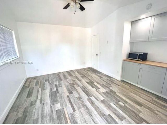 505 Malverne C, Palm Beach, FL 33405