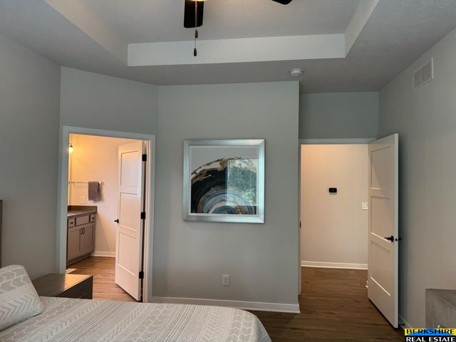 8016 N 86 Avenue, Omaha, NE 68122