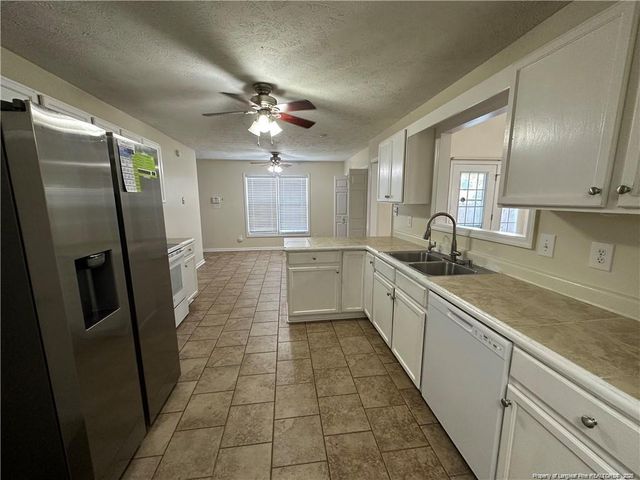 1519 Pinebrook Drive, Fayetteville, NC 28314