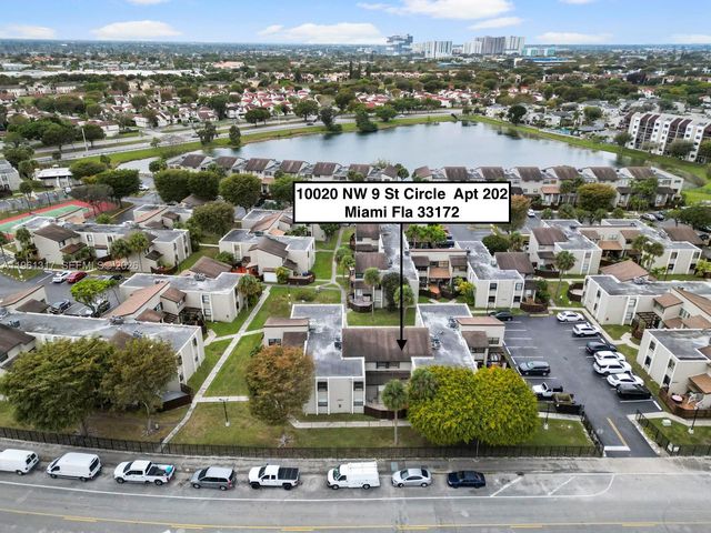 10020 NW 9th St Cir 202, Miami, FL 33172