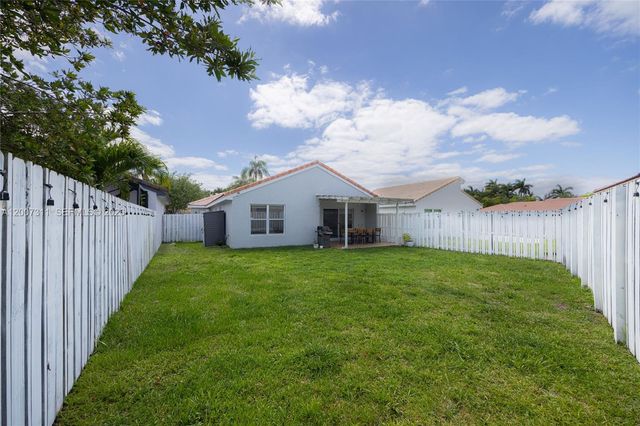 2737 SW 177th Ave, Miramar, FL 33029