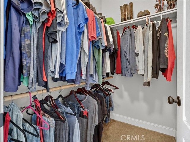 2927 Browning Avenue, Clovis, CA 93611