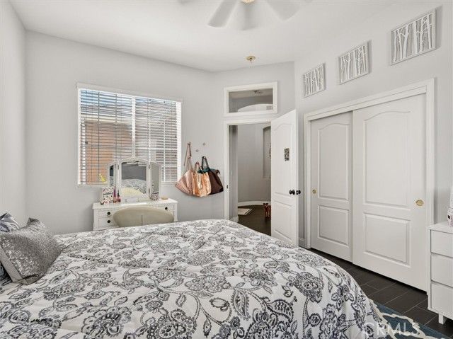 2927 Browning Avenue, Clovis, CA 93611