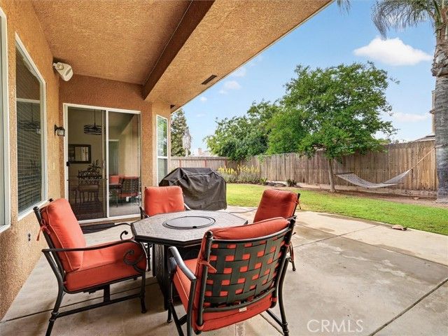 2927 Browning Avenue, Clovis, CA 93611