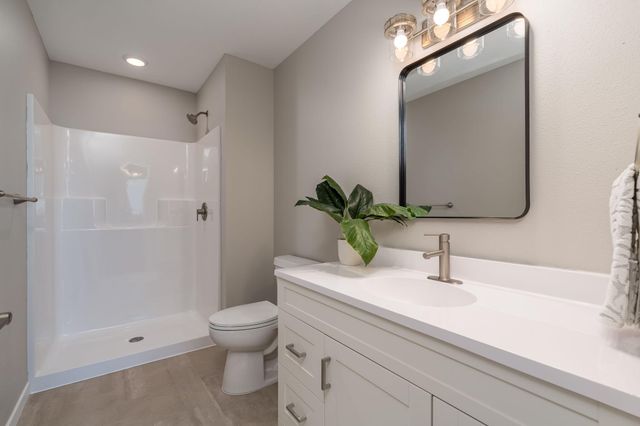 3205 Scotch Lane, Mankato, MN 56001