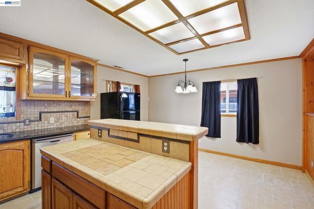 113 113 Lafayette Ave, Hayward, CA 94544