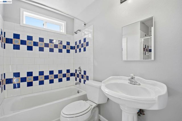 113 113 Lafayette Ave, Hayward, CA 94544