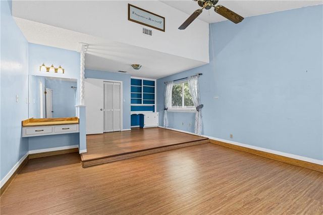8383 Twin Lakes Drive, Mobile, AL 36695