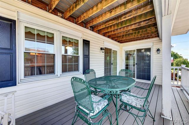 7316 Whitehall Colonial Lane, Shrewsbury, MO 63119